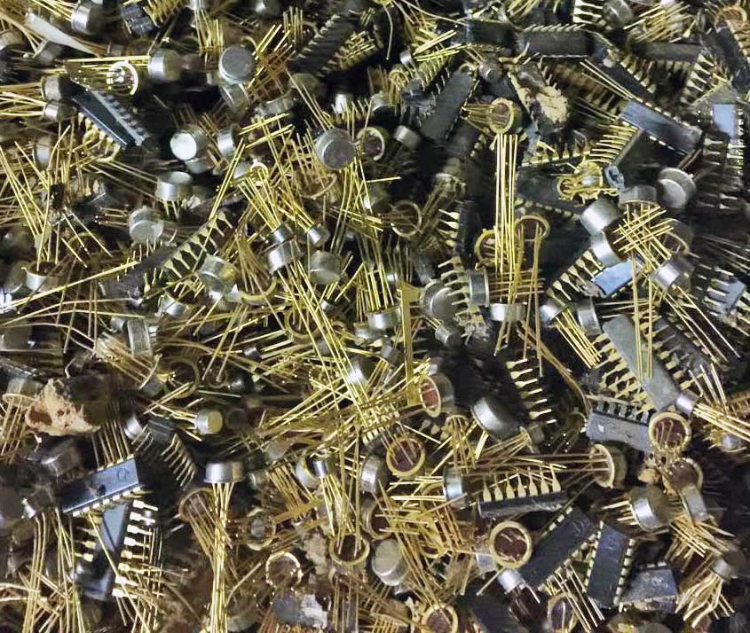 Sell Gold Plated Semiconductor Scrap - 1
